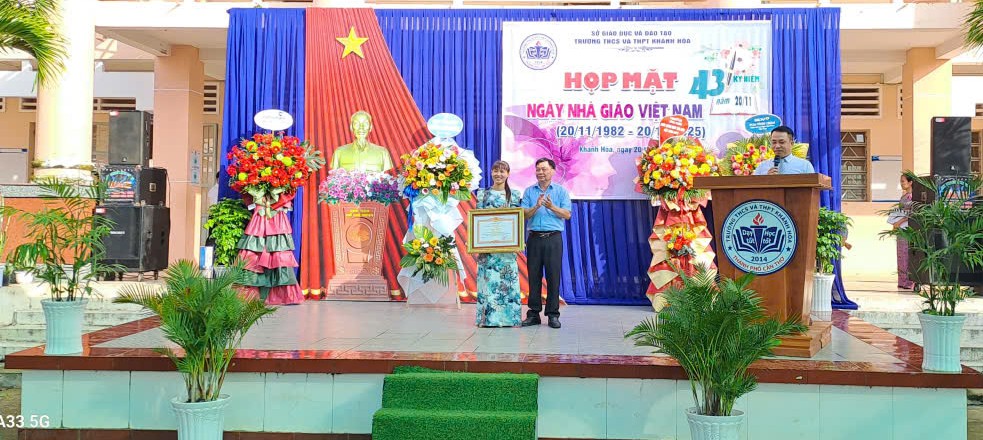 Chào mừng ngày nhà giáo việt Nam 20/11/2025