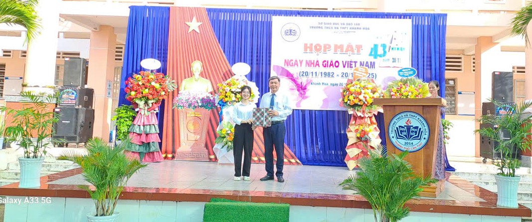 Chào mừng ngày nhà giáo việt Nam 20/11/2025