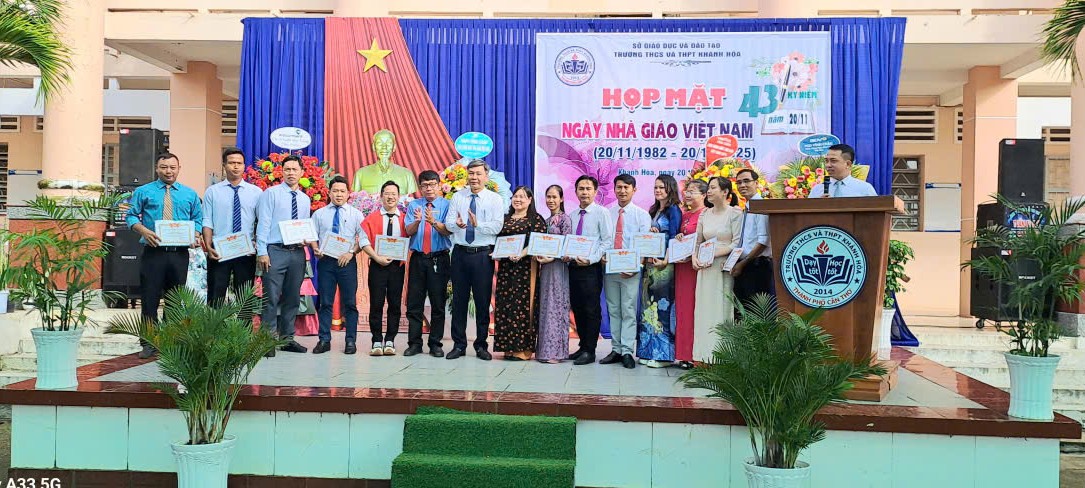 Chào mừng ngày nhà giáo việt Nam 20/11/2025