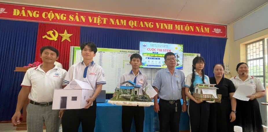 Câu lạc bộ STEM